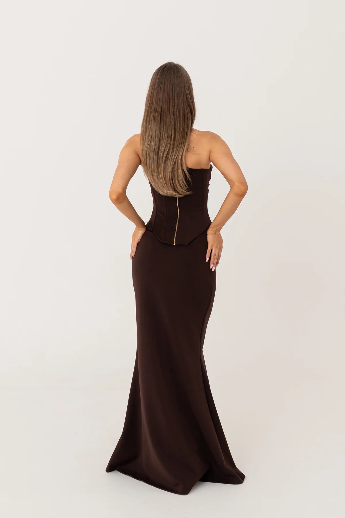 HNTR The Label - Louie Gown in Brown - Rent Club