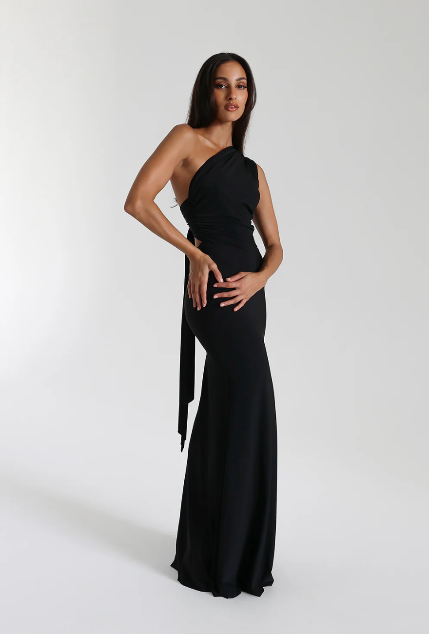 Natalie Rolt - Fabienne Gown in Black - Rent Club