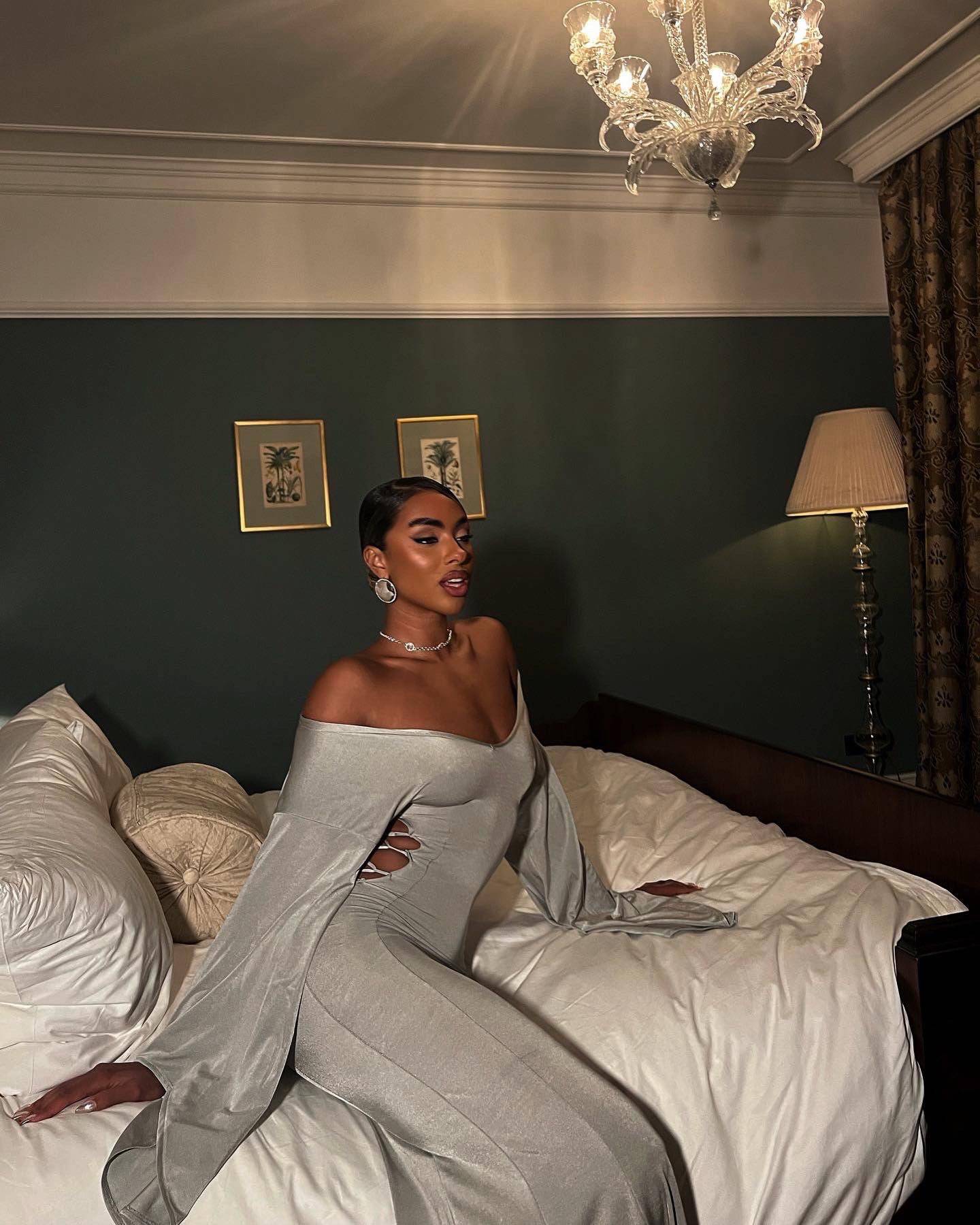 Amy Shehab - Moonlight Lace Dress - Rent Club