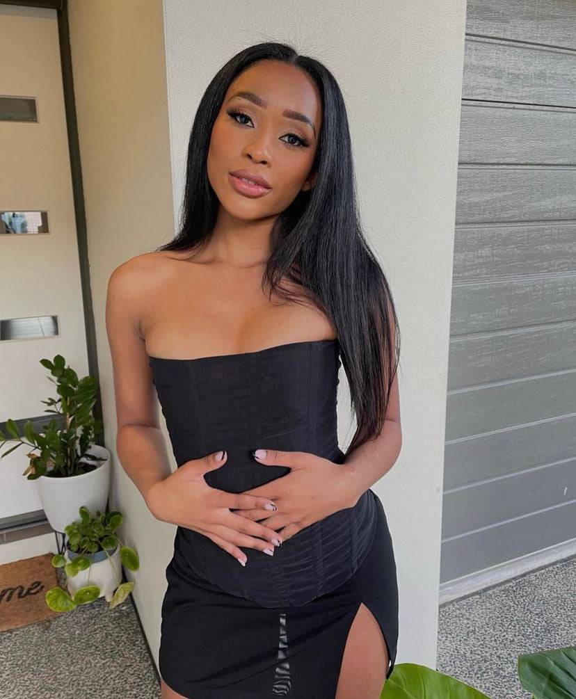 Are You Am I - Sunniva Corset in Black - Rent Club