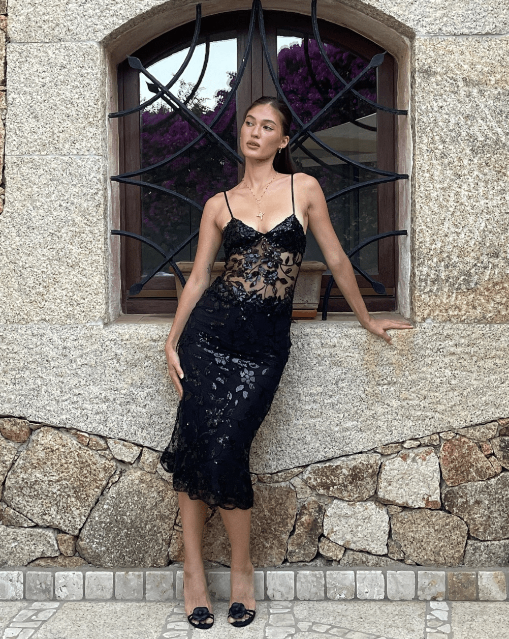 Cha Collective - Delilah Midi in Black - Rent Club