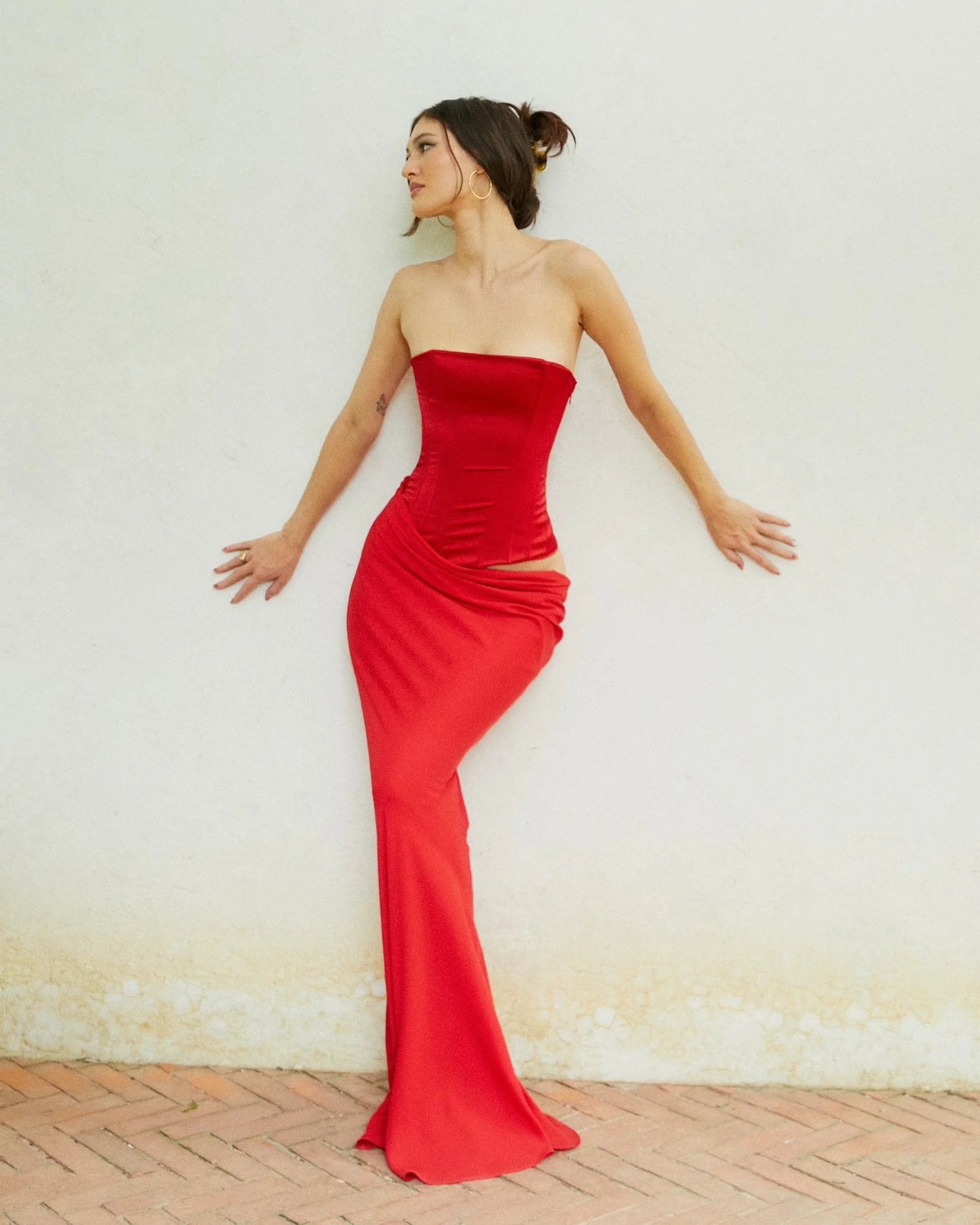 Cherie Attire - Clara Maxi Dress in Red - Rent Club