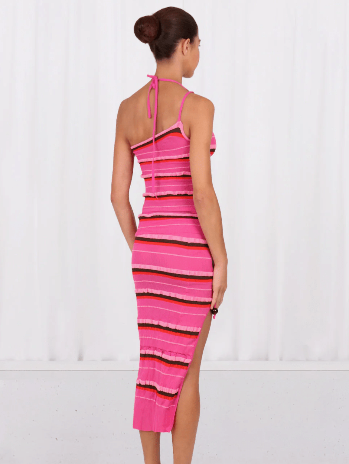 Jacquemus - La Maille Concha Top and Skirt in Dark Pink - Rent Club