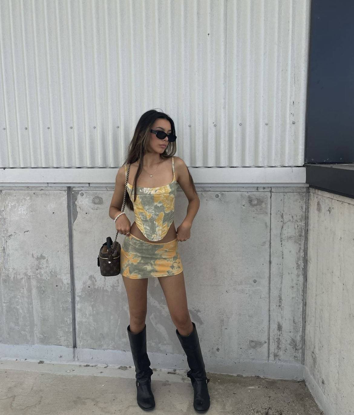 Miaou - Elektra Skirt in Decades Yellow - Rent Club