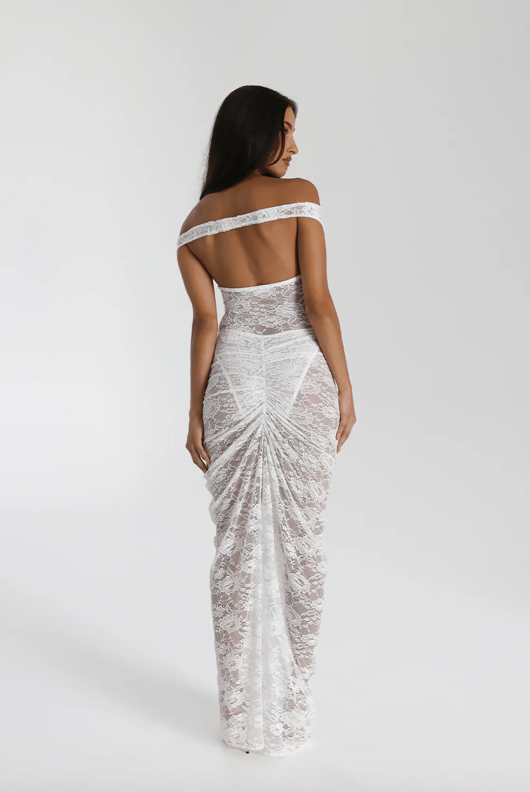 Natalie Rolt - Aubrey Dress in White - Rent Club