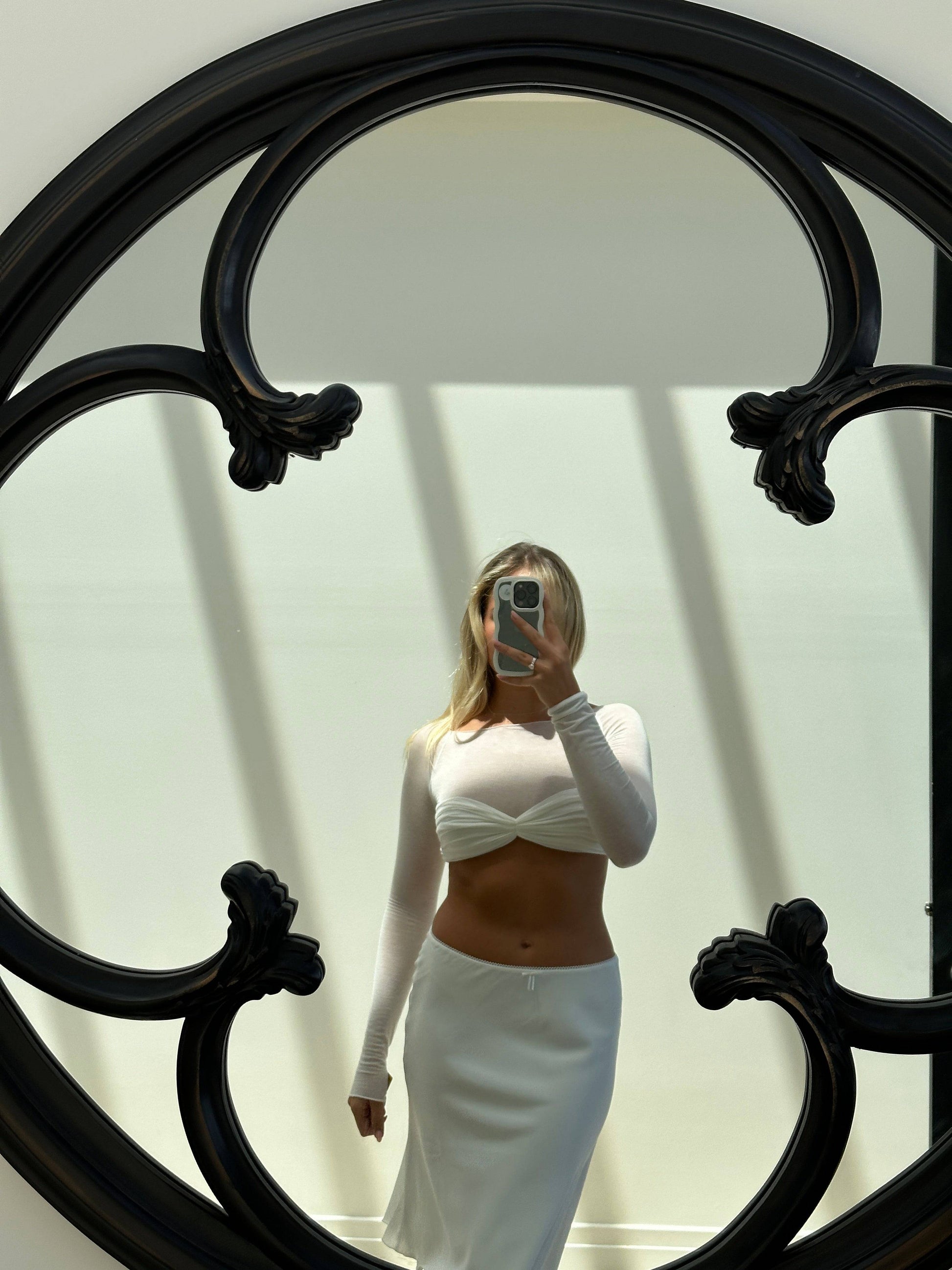 Orseund Iris - La Sirena Crop Top in Milk White - Rent Club