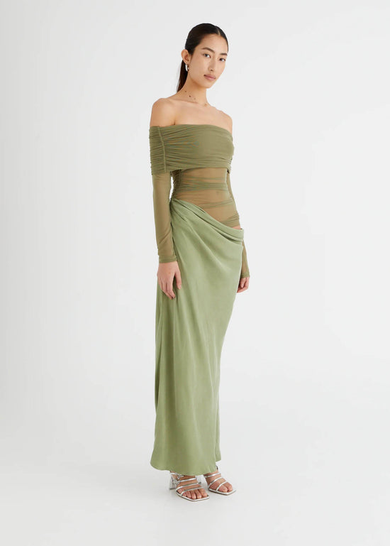 Benni - Yasmin Off-Shoulder Maxi Dress in Pistachio - Rent Club