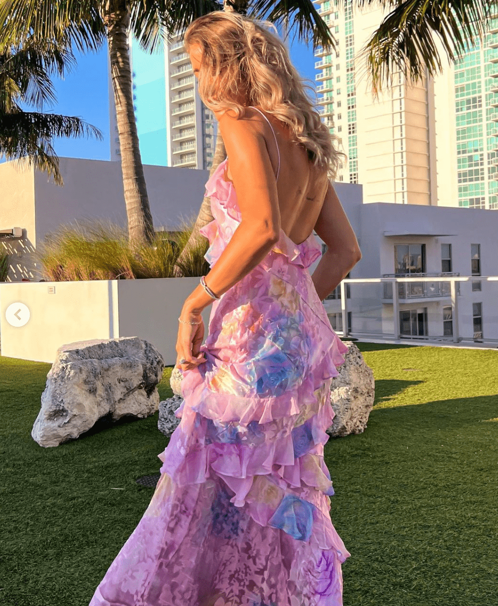 long elegant evening dresses Zapaka Women Evening Dress V Neck Black Backless Mermaid Ball Dress, Black / M
